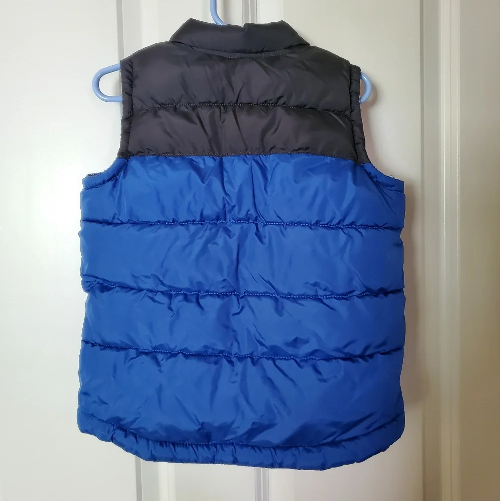 Old Navy toddler Frost Free‎ vest. 3T